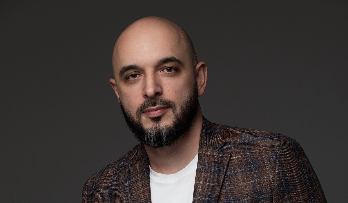 Максим Радюков, ИТ-директор «Циана»: Мы создали единый контур генеративного ИИ для всей компании