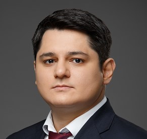Роман Висарг
