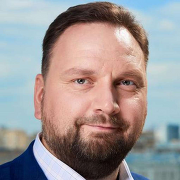 Евгений Максимов
