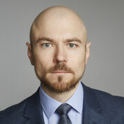 Роман Мезенцев 