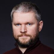 Максим Иванов