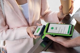 Банки взвинтили цены на услугу, работающую по древнейшей технологии