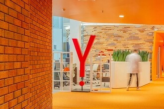 ya600.jpg