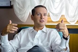 «1С» создала совместный бизнес с очень колоритным бизнесменом, путешественником и меломаном