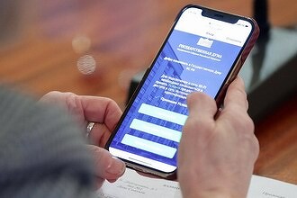 ГЛОНАСС строит особого сотового оператора для чиновников