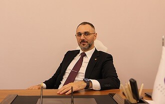 Основатель российского суперприложения задолжал 59 миллионов зарплаты, уговорил сотрудника заложить Mercedes и исчез
