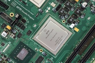 США хотят отдать ARM на разграбление тонущей Intel. Найден новый хитрый способ