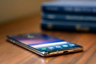 Некому позвонить. В смартфонах Samsung самоудаляются все контакты. Решение нетривиальное