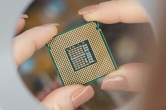 Лютый конкурент Intel готовит первый в мире 256-ядерный процессор с суперсовременной топологией