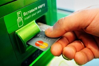 Сбербанк переходит на китайские банкоматы, хотя недавно обещал российские