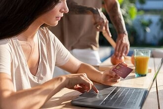 Wildberries без предупреждения ввела драконовские комиссии за оплату картами Visa и Mastercard