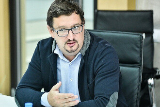 Единоличный владелец ИТ-холдинга Fplus продал 25% своей доли