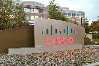 Бежавшая из России Cisco не справляется. Продажи падают, компания готовит массовые увольнения