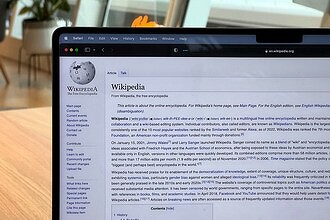 «Википедия» создала спецгруппу по борьбе с плодами искусственного интеллекта