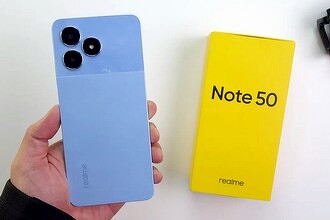 Заклятый конкурент Xiaomi начал продавать в России невероятно дешевого «убийцу» Redmi Note. Видео