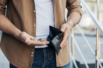 ИТ-шники «дошли до ручки». Им катастрофически не хватает денег, приходится регулярно брать микрокредиты. Число займов в МФО растет