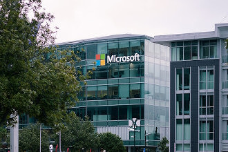 Госзакупки Microsoft в России почти обнулились: С 2022 г. они сократились более чем в 70 раз