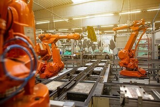 Власти готовят господдержку для производителей промышленных роботов. Рассматриваются налоговые льготы, субсидии, ограничения в госзакупках