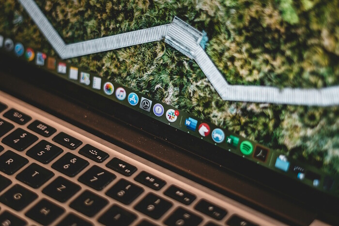 macbook-screen-700.jpg