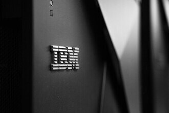 На IBM подали в суд за дискриминацию белых мужчин