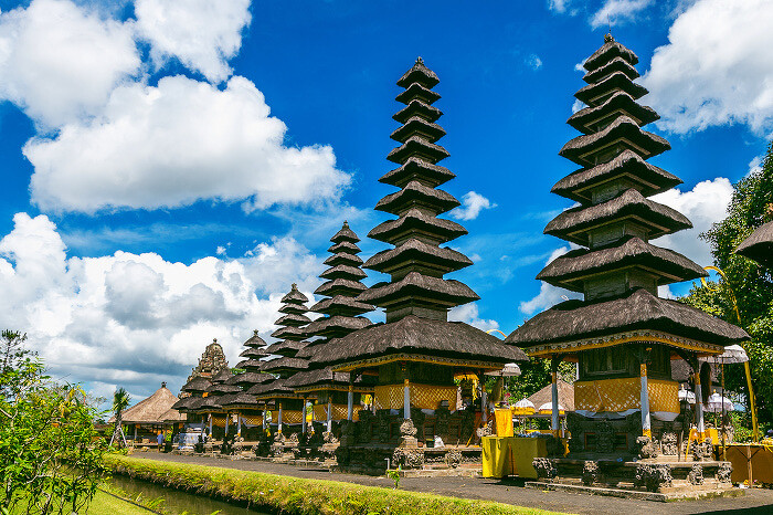 pura-taman-ayun-temple-bali-indonesia700.jpg