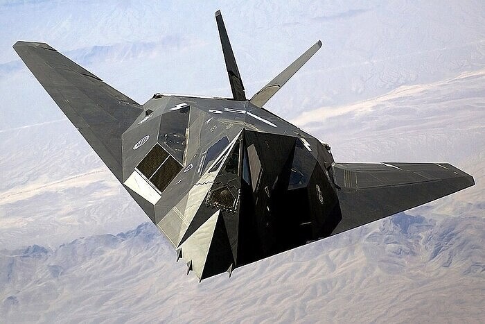 f-117_nighthawk_front.jpg