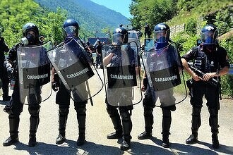 Итальянские силовики накрыли хакеров, ворующих разведданные для Израиля, Ватикана, Великобритании и Литвы