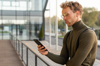 В России запретят использовать Telegram и WhatsApp для общения с клиентами