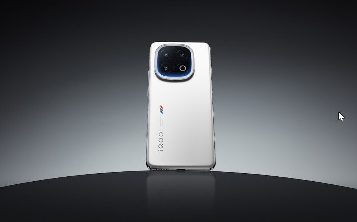 smart700.jpg