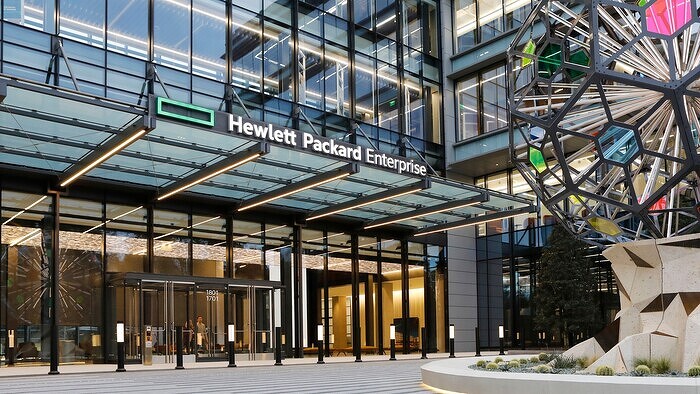 hpe_houston_campus_front_entry.jpg