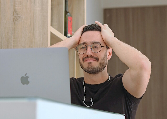 distressed-mac-user-700.jpg