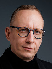 Павел Перов